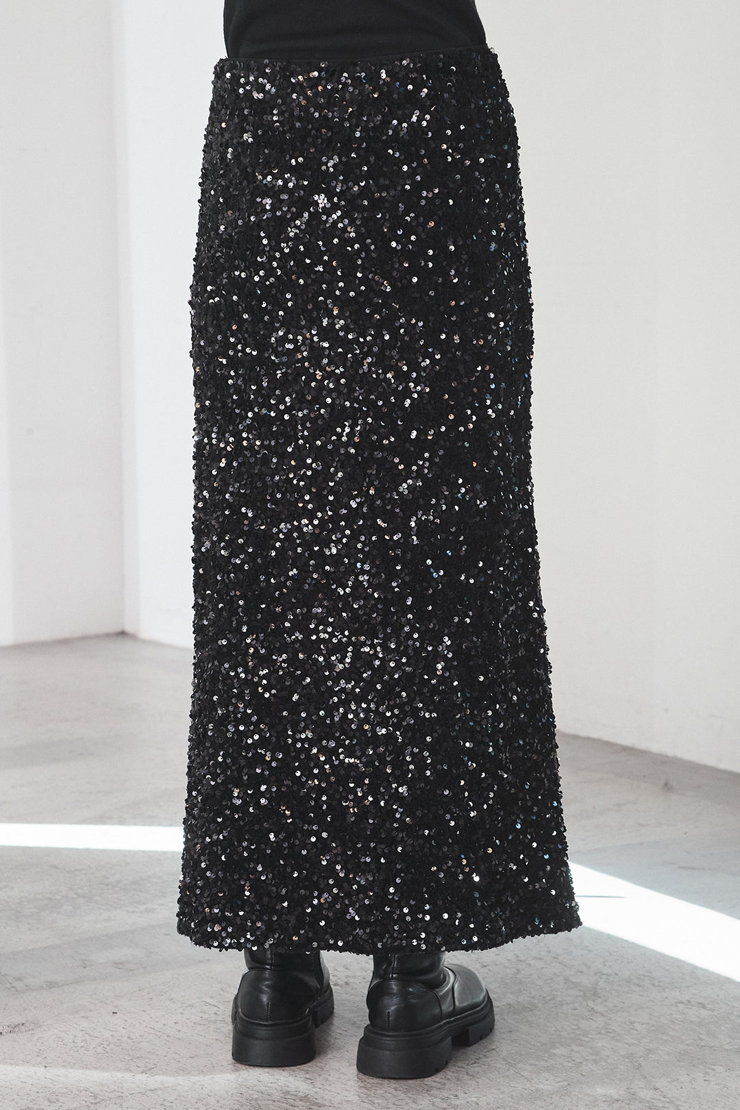 [SET]アシンメトリーデザインニットトップス+スパンコールニットワイドスカート(2set)