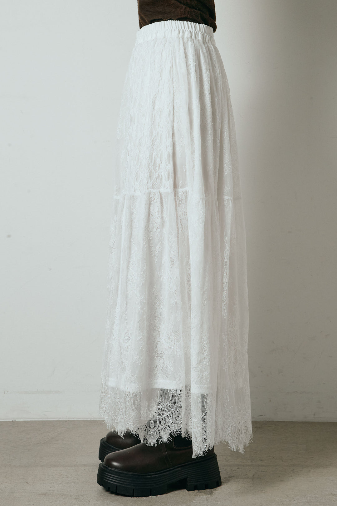 ひげレース切替ロング丈スカート