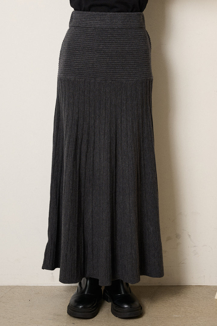 [SET]エコムートンカバーオール+編み地切り替えフレアニットスカート(2set)