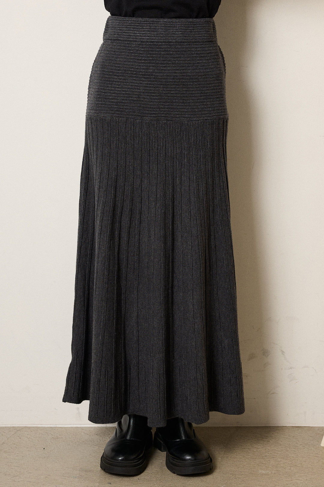 [SET]ルーズアニマルモヘアニットトップス+編み地切り替えフレアニットスカート(2set)