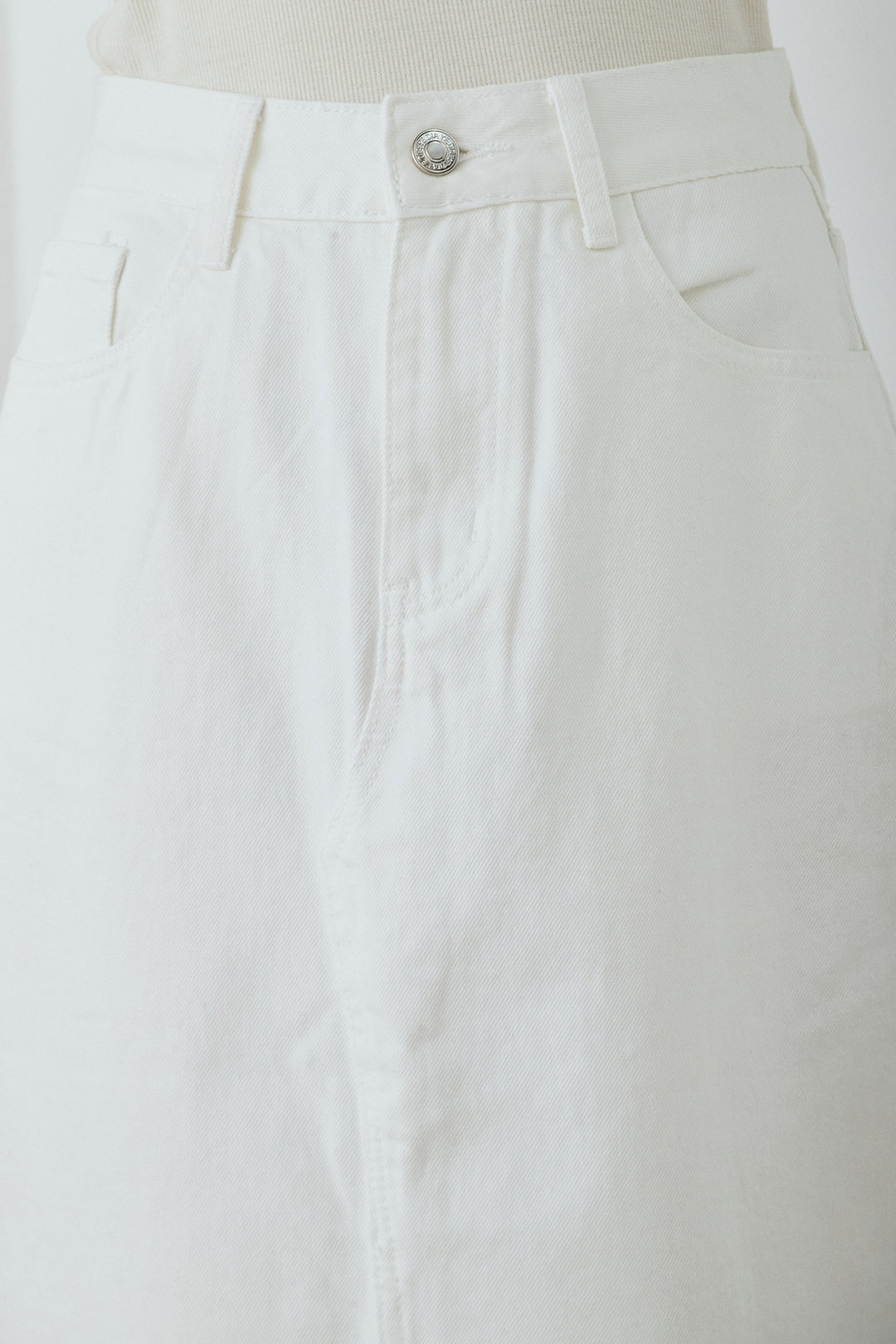 裾レースデザインデニムスカート