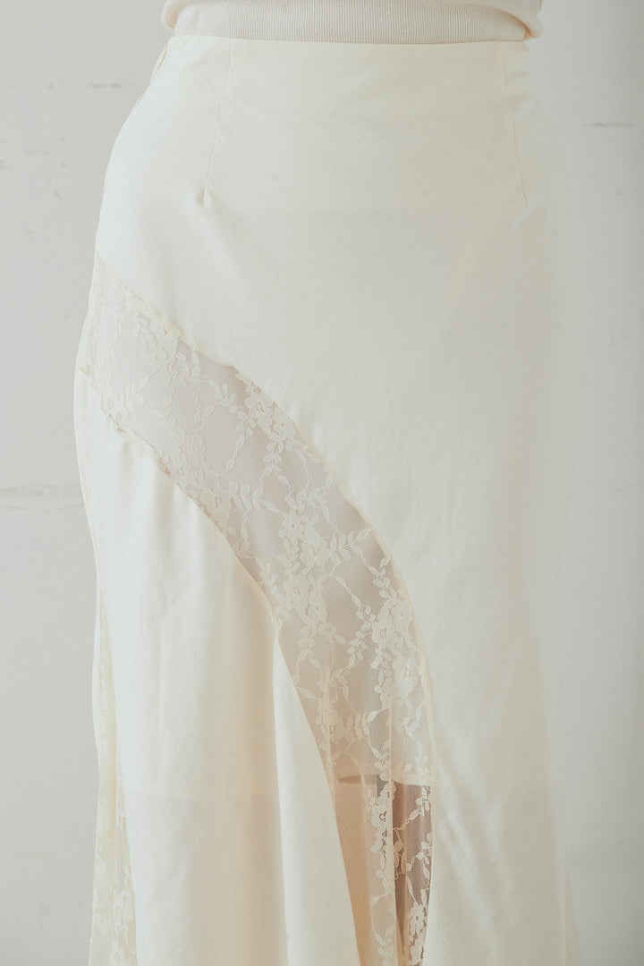 [SET]ネック裾絞りブルゾンアウター+刺繍レースデザインサテンスカート(2set)