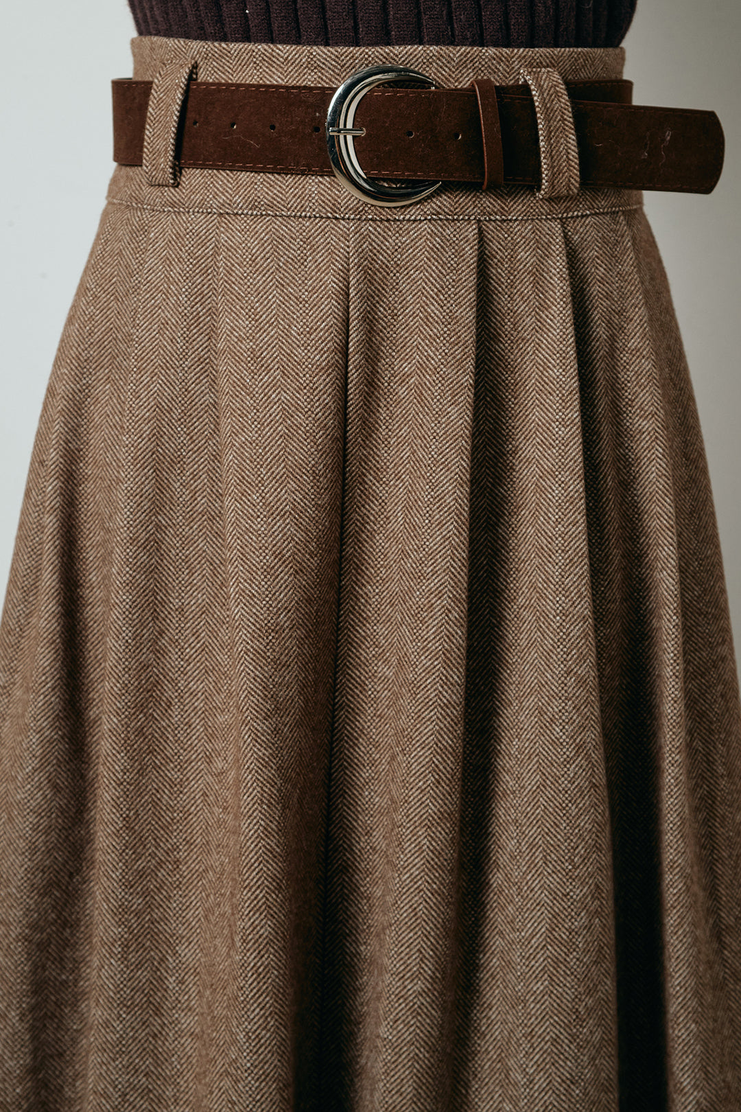 [SET]起毛配色マルチボーダーニットトップス+太ベルト付きヘリンボーンプリーツスカート(2set)