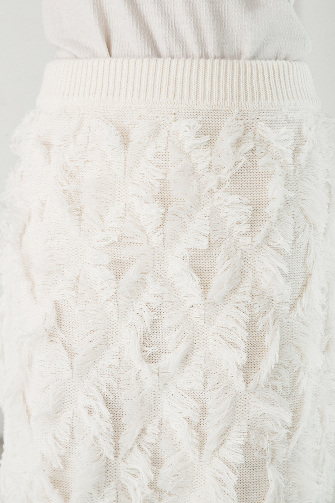 [SET]ビッグロゴHRU袖ボリュームトップス+カットフリンジニットタイトスカート(2set)