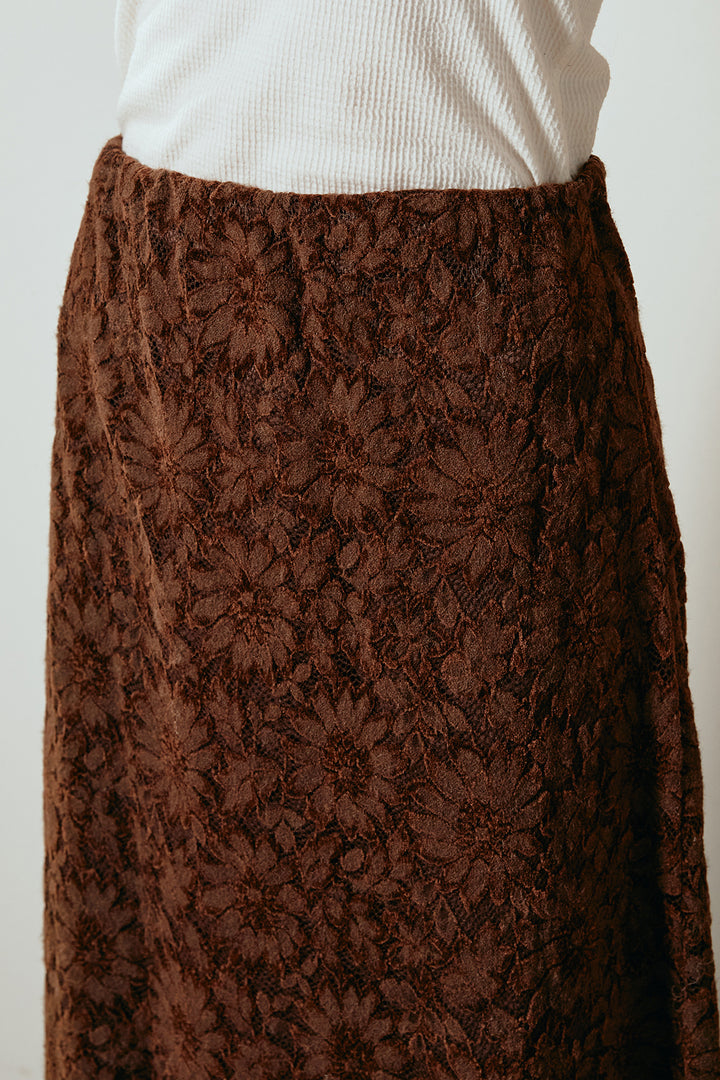 [SET]ケープデザインリブニットトップス+花柄刺繍ベロアフレアスカート(2set)