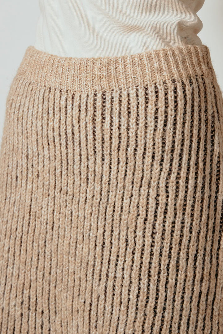 [SET]シャギージャガードニットトップス+アルパカタッチニットタイトスカート(2set)