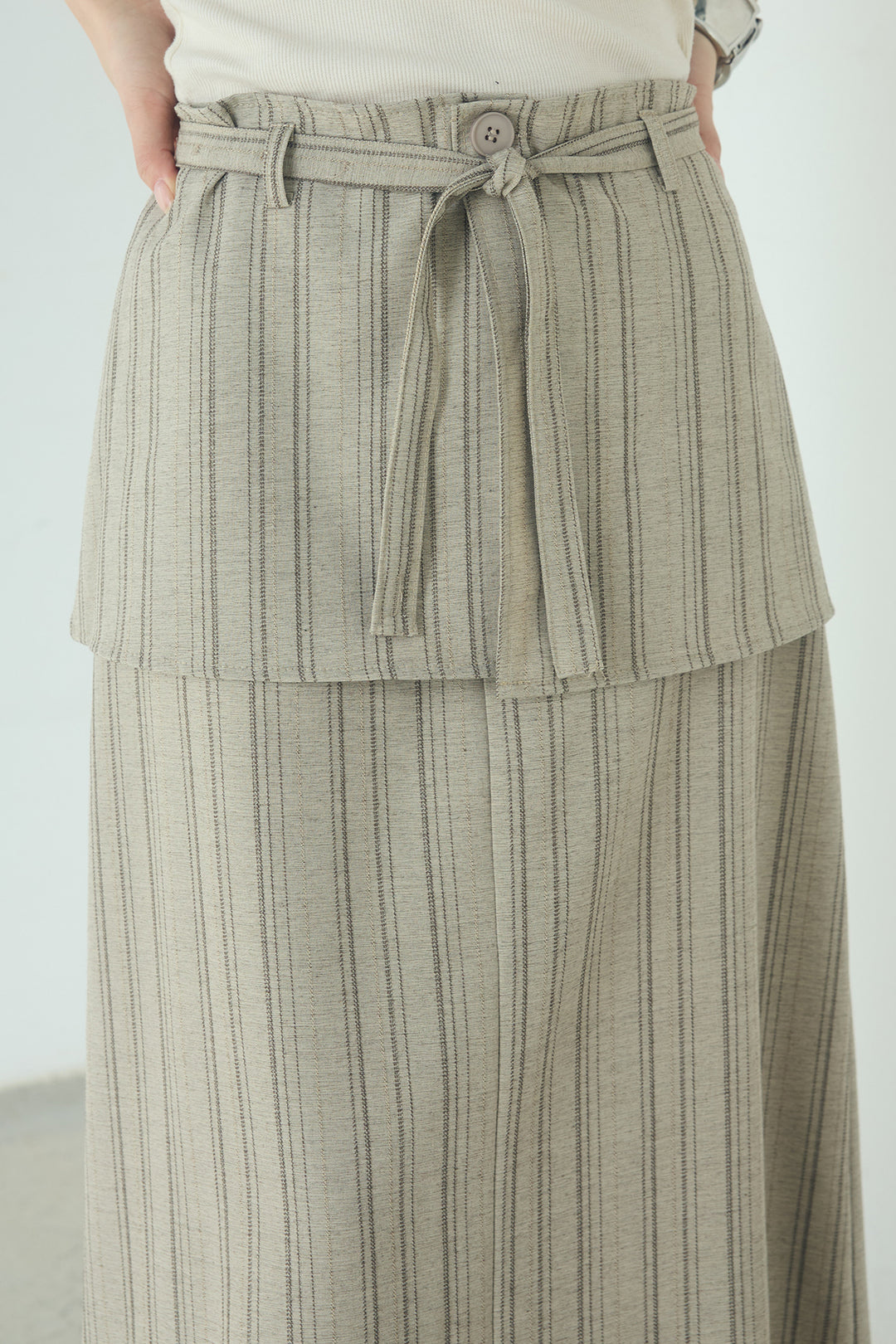 [SET]サテンライトブルゾン+ラップ巻きピンストライプワイドスカート(2set)