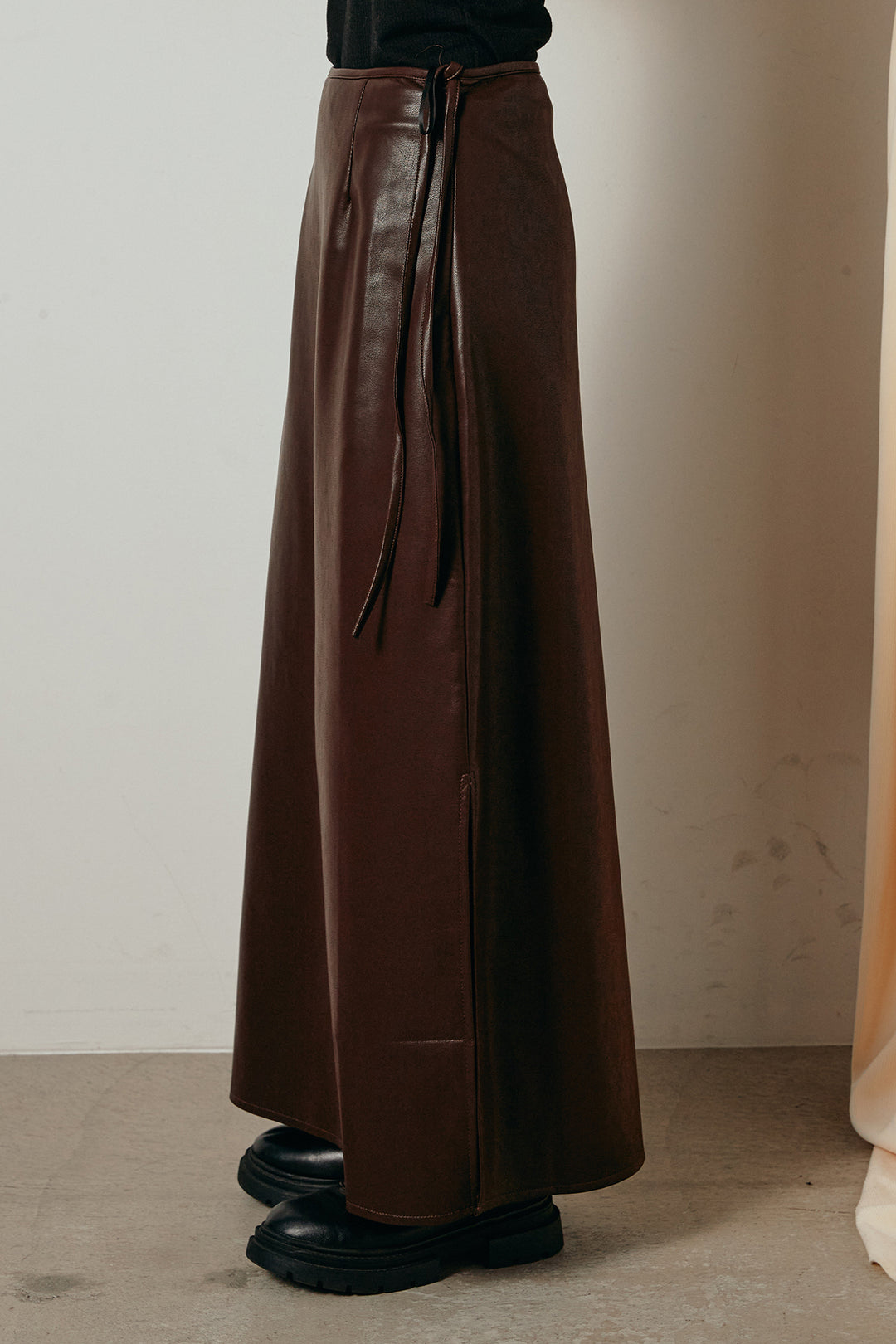 [SET]襟付きマルチボーダーニットポロトップス+紐付きフェイクレザーワイドスカート(2set)