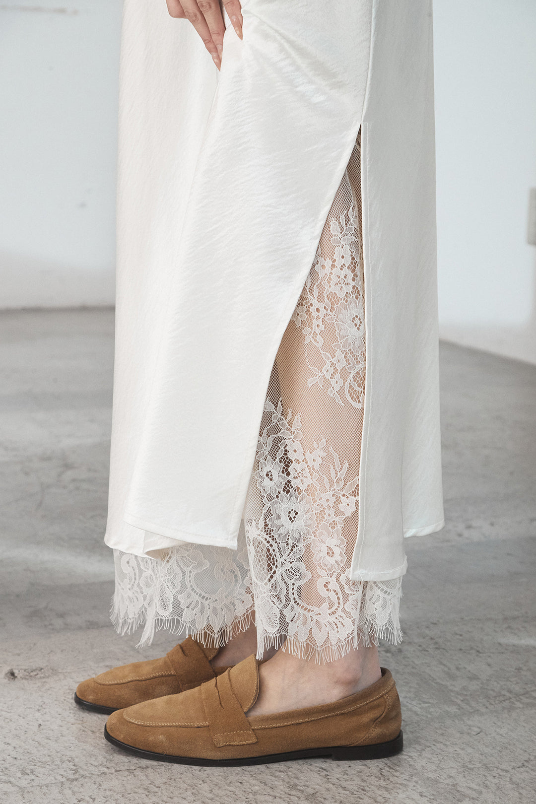 [SET]オンブレーチェックビッグシルエットCPOシャツ+裾レースデザインサテンスカート(2set)