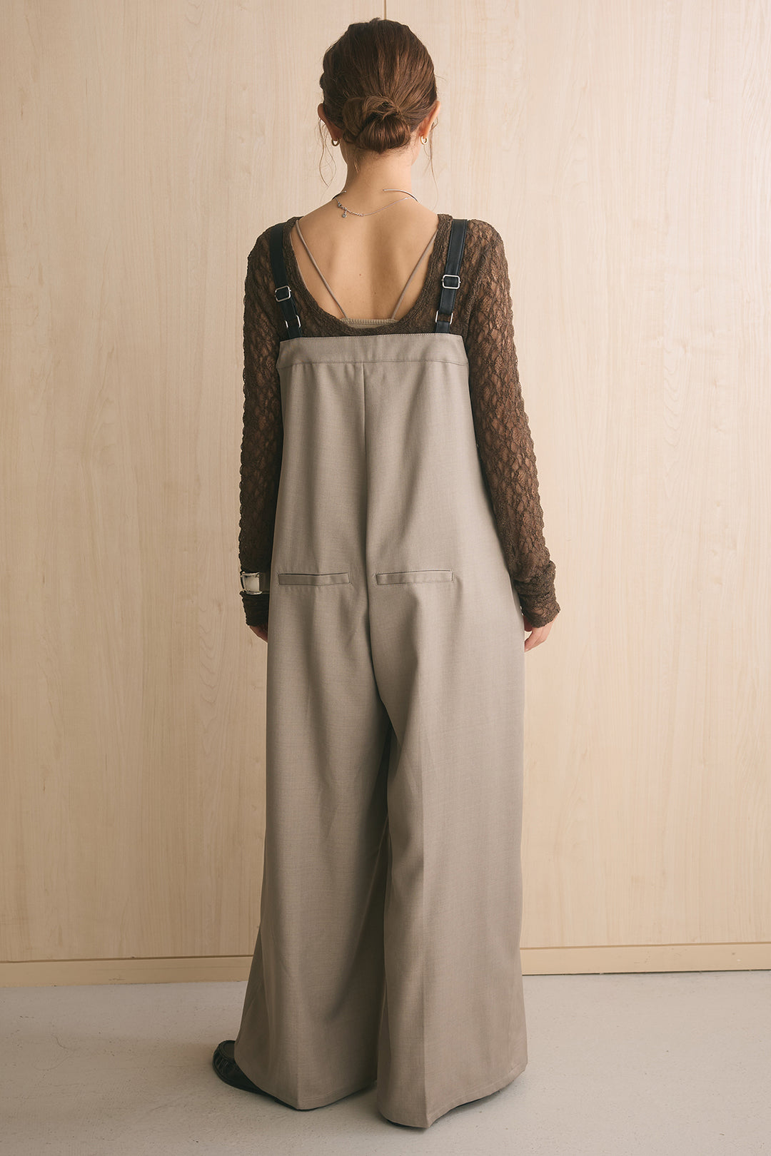 [SET]ロングシャギーファーベスト+2WAYカットレースバックオープンプルオーバー+ツイルアシメサロペット(3set)