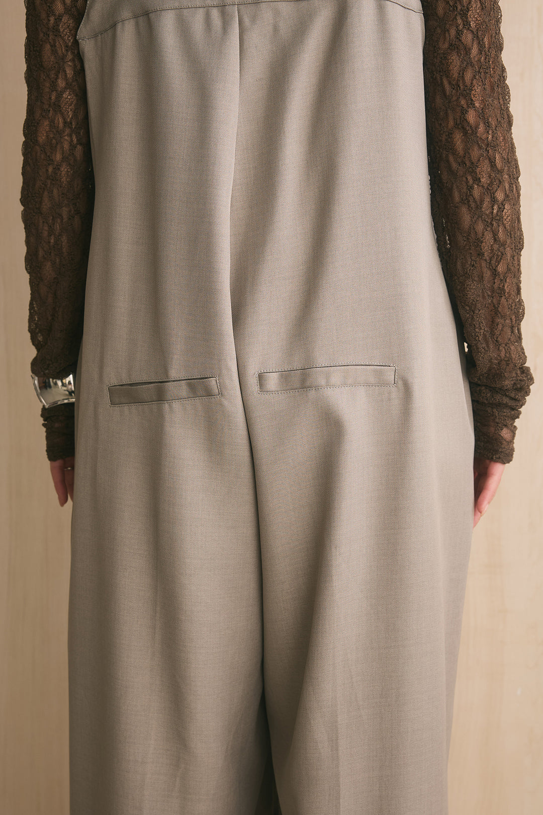 [SET]ロングシャギーファーベスト+ツイルアシメサロペット(2set)