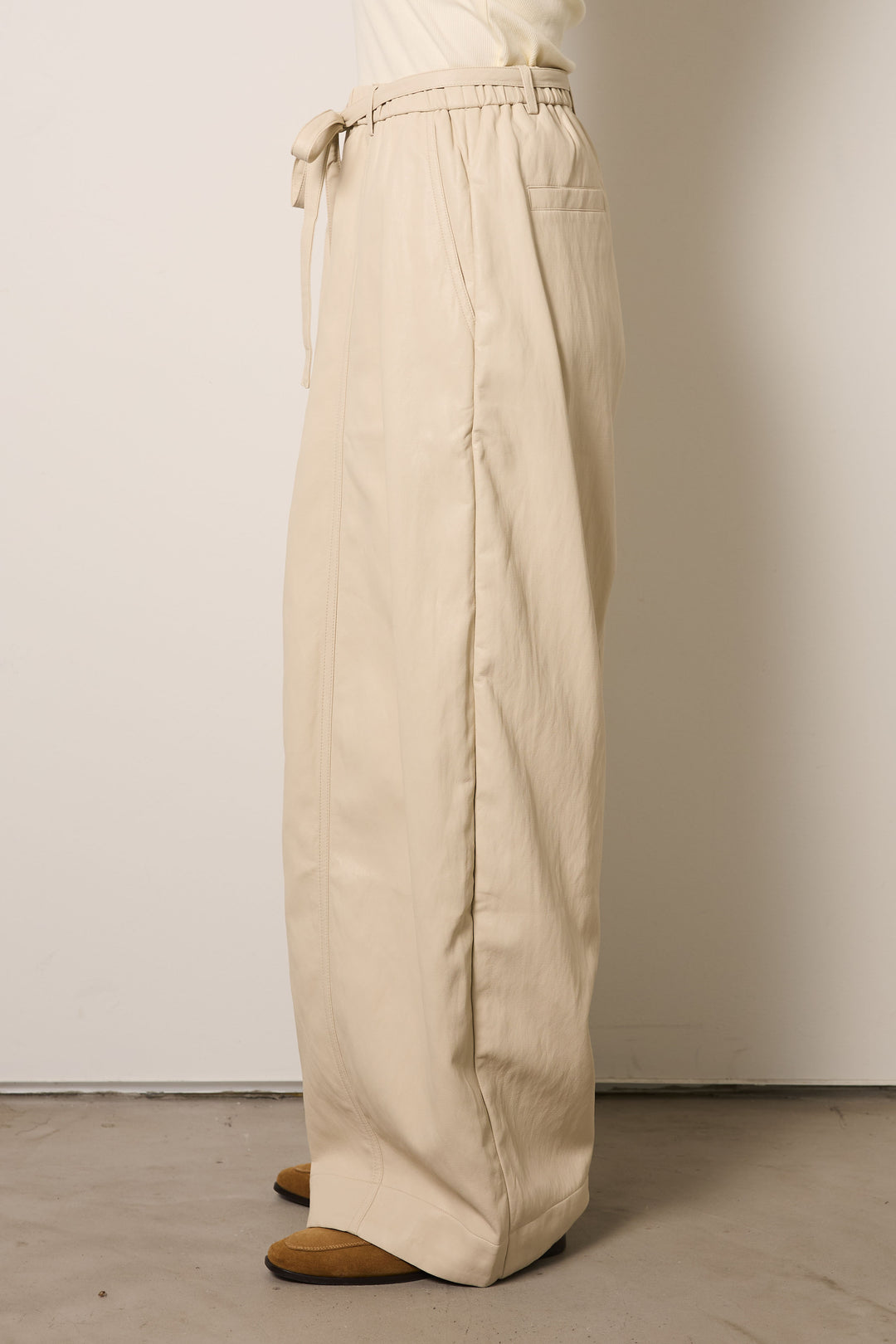 [SET]スキッパーペプラムニット+フェイクレザーカーブワイドパンツ(2set)