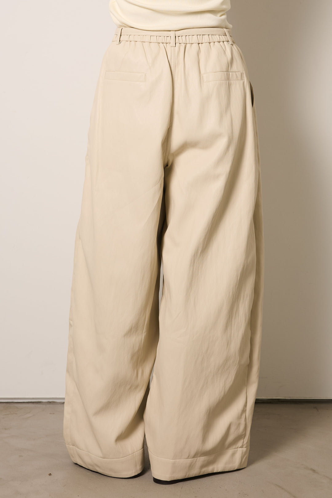 [SET]レースハーフジップアップフーディー+フェイクレザーカーブワイドパンツ(2set)