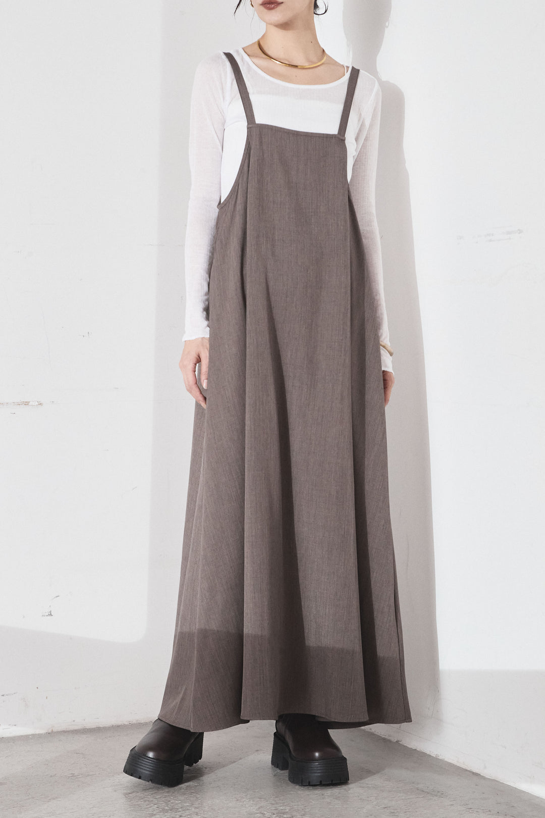 [SET]コード刺繍リラックスニットカーディガン+フレアリラックスキャミワンピース(2set)