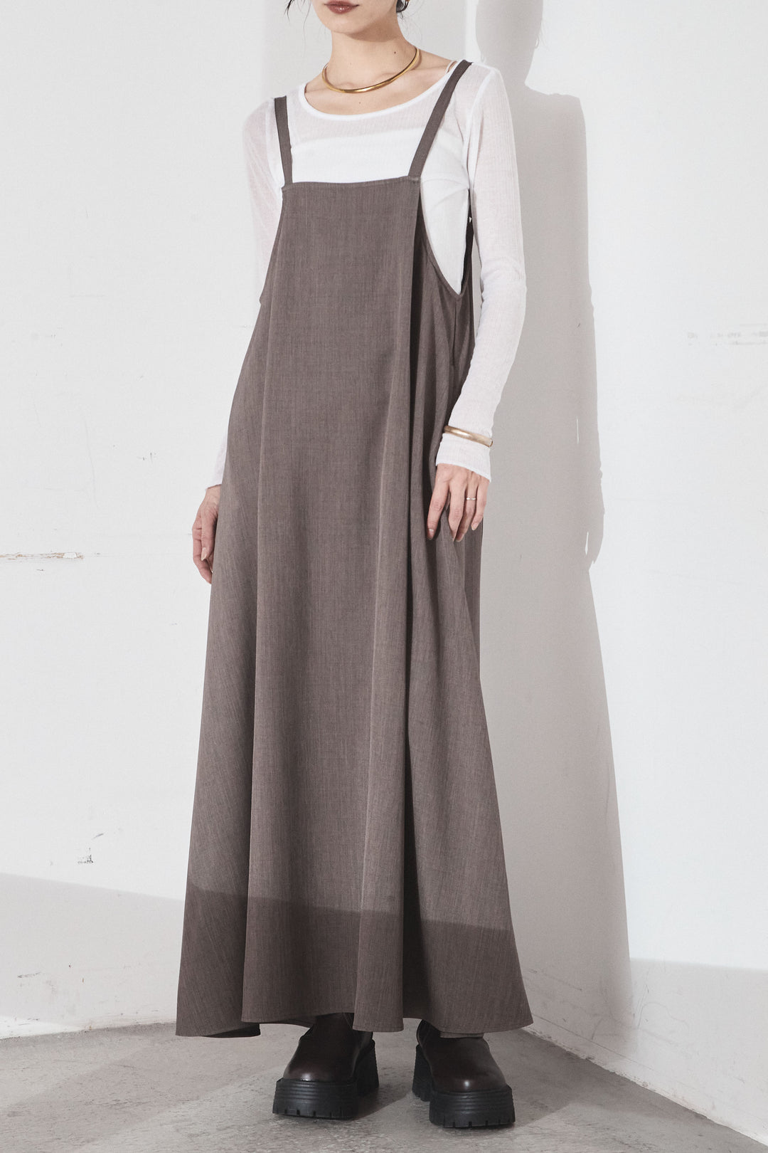 [SET]コード刺繍リラックスニットカーディガン+フレアリラックスキャミワンピース(2set)