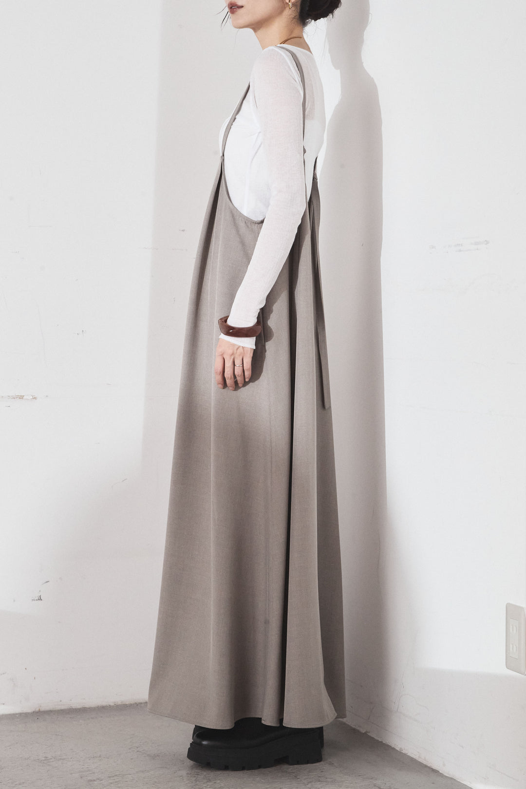 [SET]コード刺繍リラックスニットカーディガン+フレアリラックスキャミワンピース(2set)