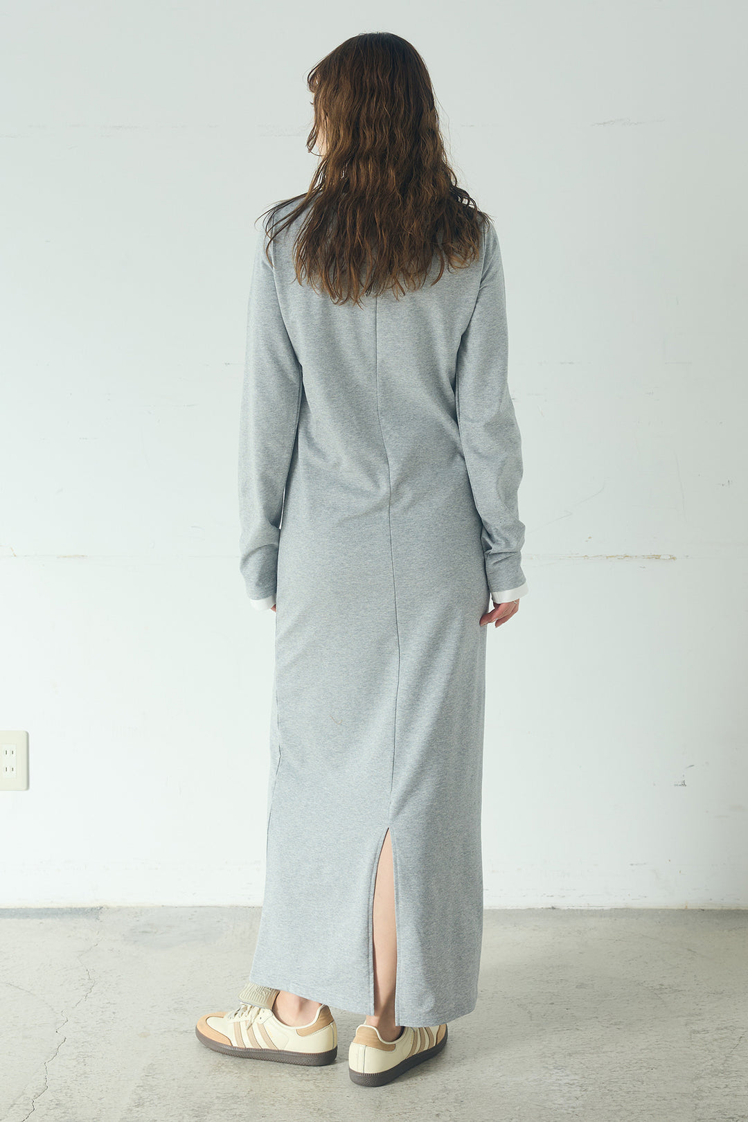 [SET]デニムダブルジップパーカーブルゾン+レイヤード見えヘンリーネックロングワンピース(2set)