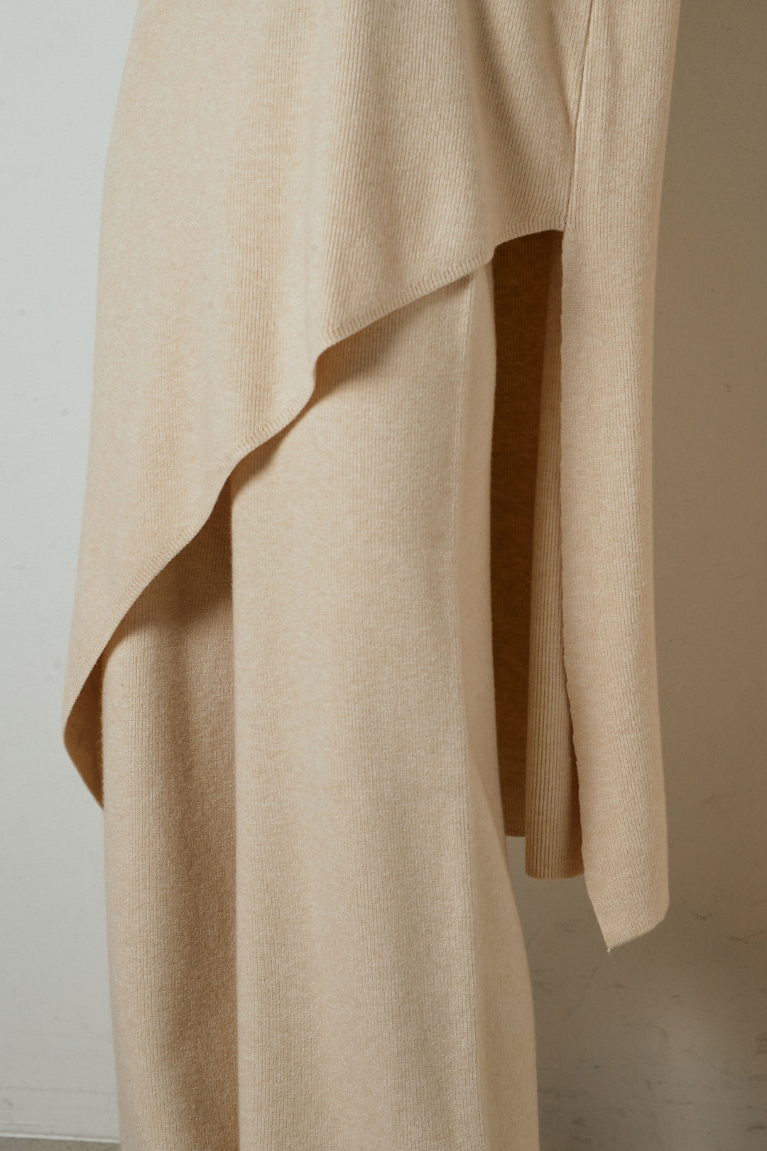 [SET]裾アシンメトリーニットSETUP