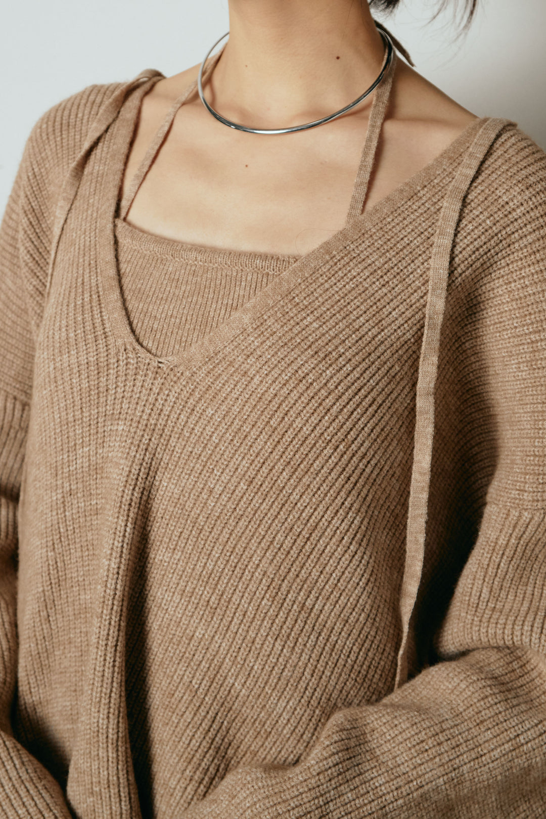 [SET]ホルターネックケーブルニットSETUP