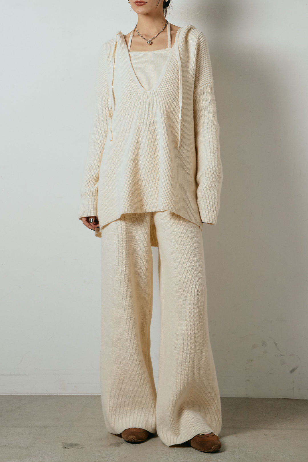 [SET]ホルターネックケーブルニットSETUP