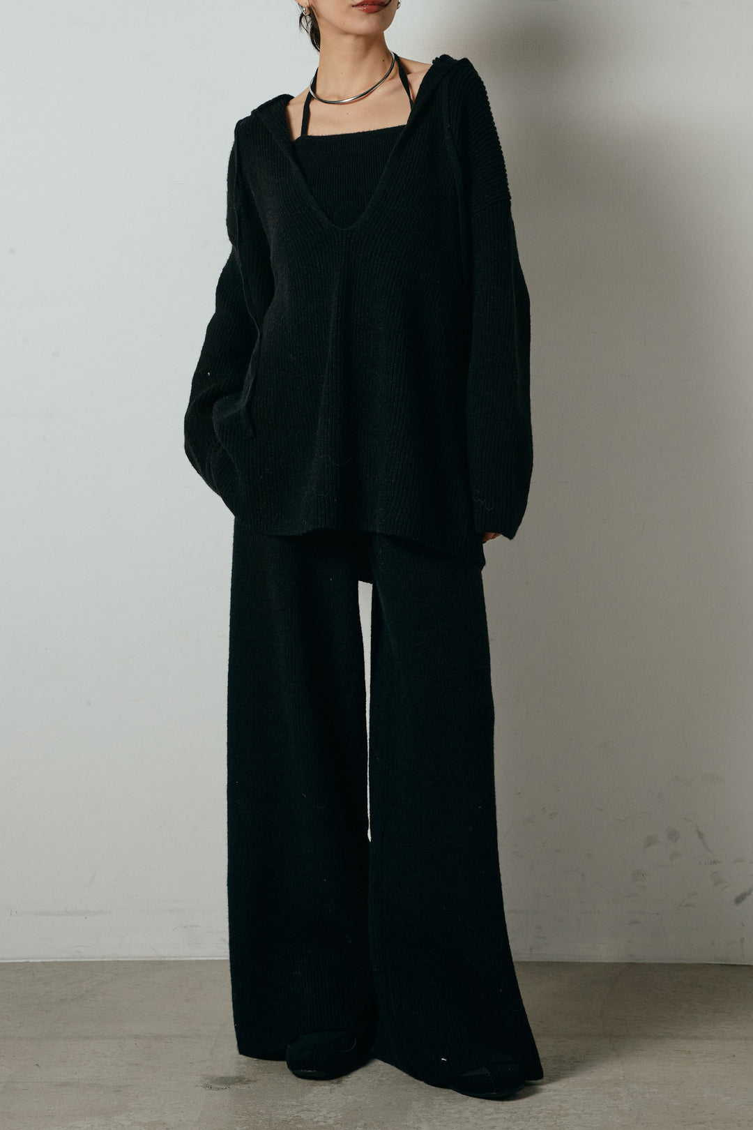 [SET]ホルターネックケーブルニットSETUP