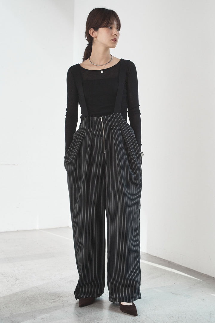 ピンストライプツータックサロペット