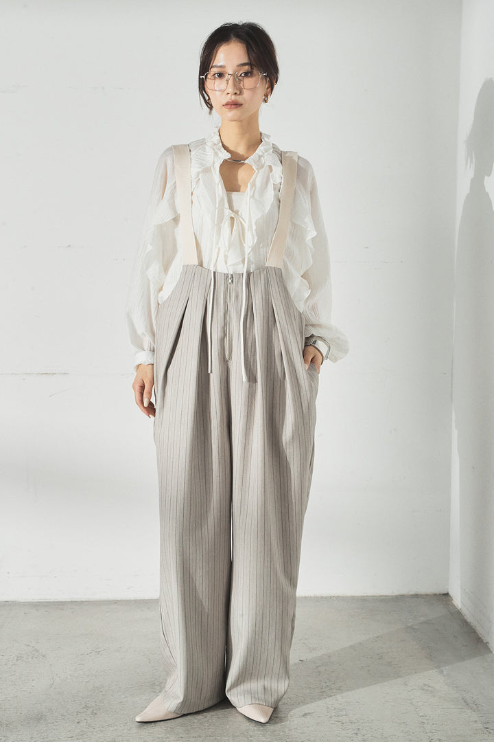 ピンストライプツータックサロペット