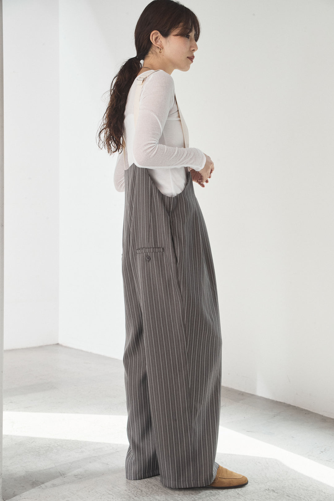 ピンストライプツータックサロペット