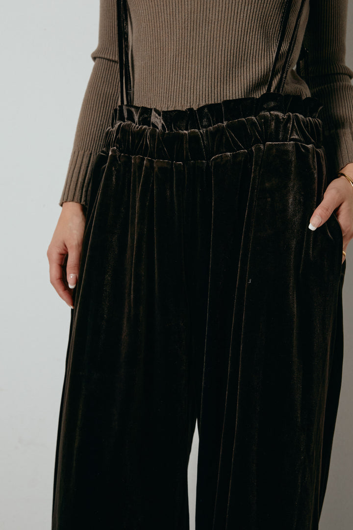 ベロアサスペンダー付きパンツ