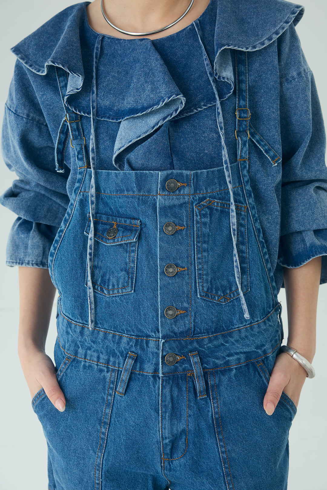 デニムサロペットワイドパンツ