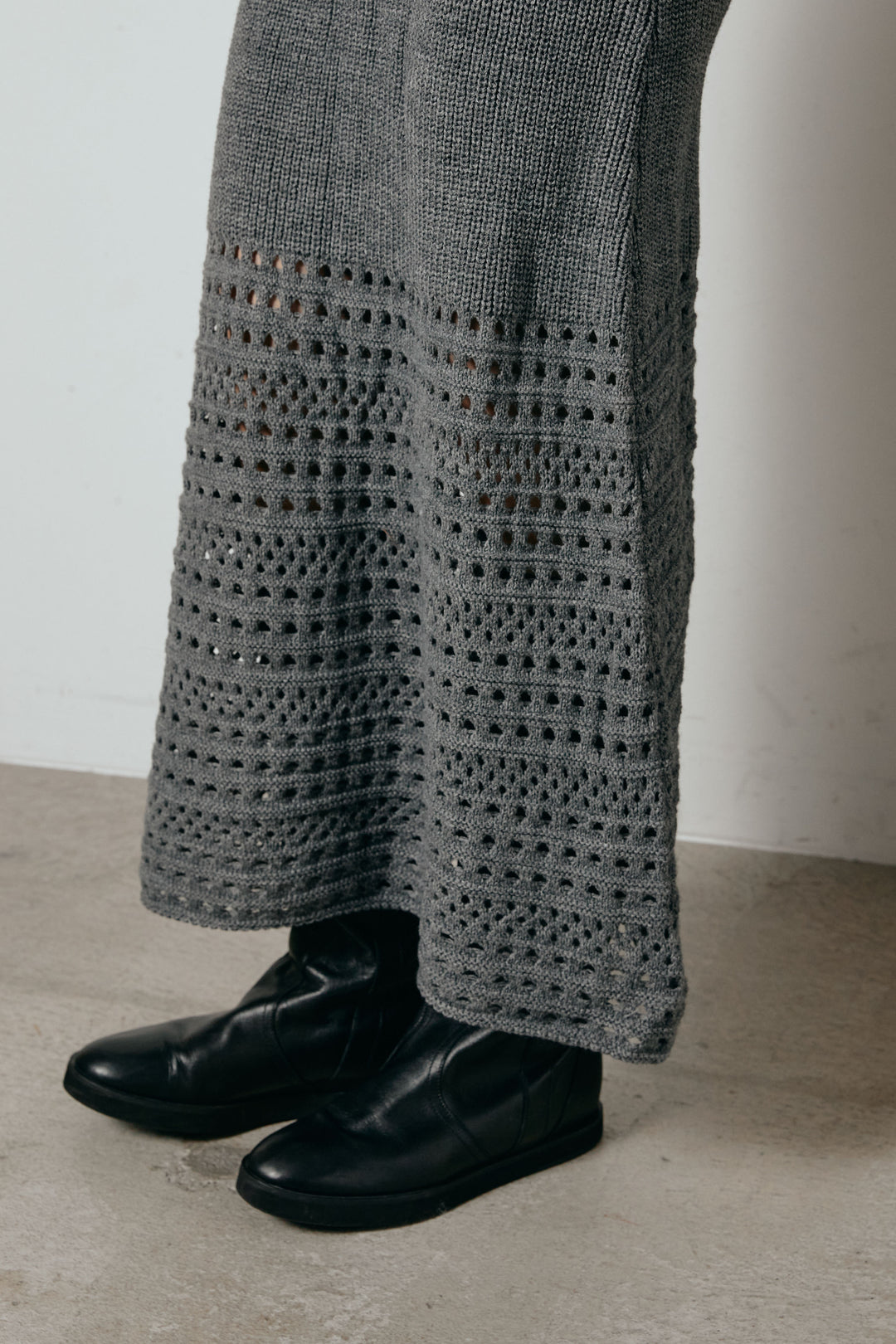 [SET]シャギーニュアンス柄ニットカーディガン+裾透かし編みキャミソールニットワンピース(2set)