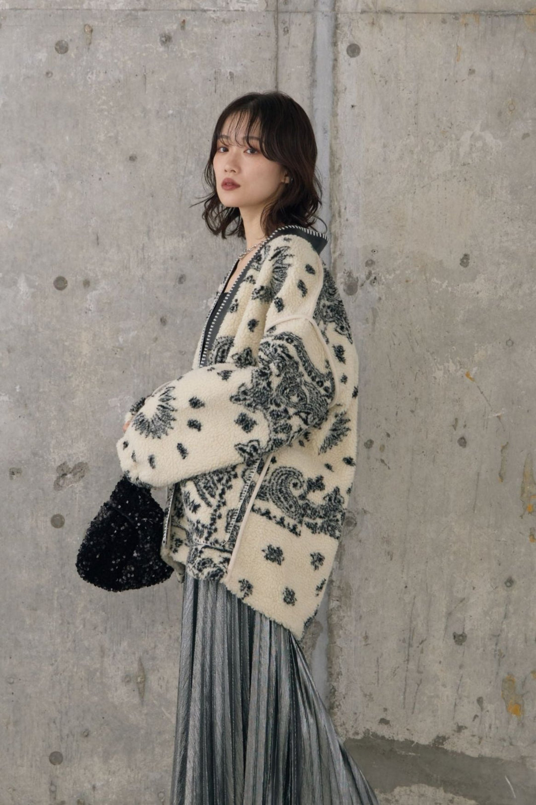 SET]バンダナ柄ノーカラーボアブルゾン+メタリックプリーツスカート  