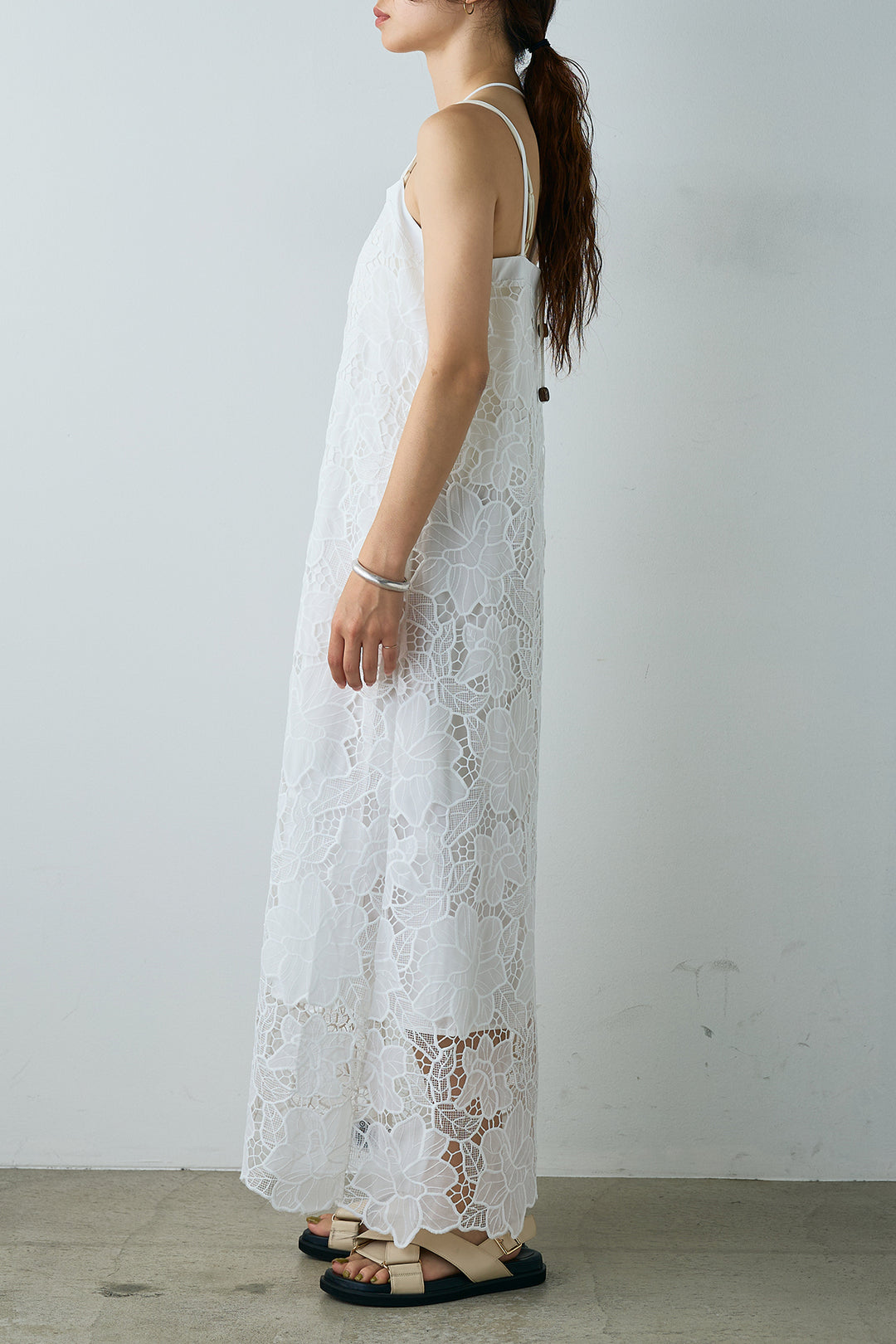 レース刺繍ロングキャミワンピース